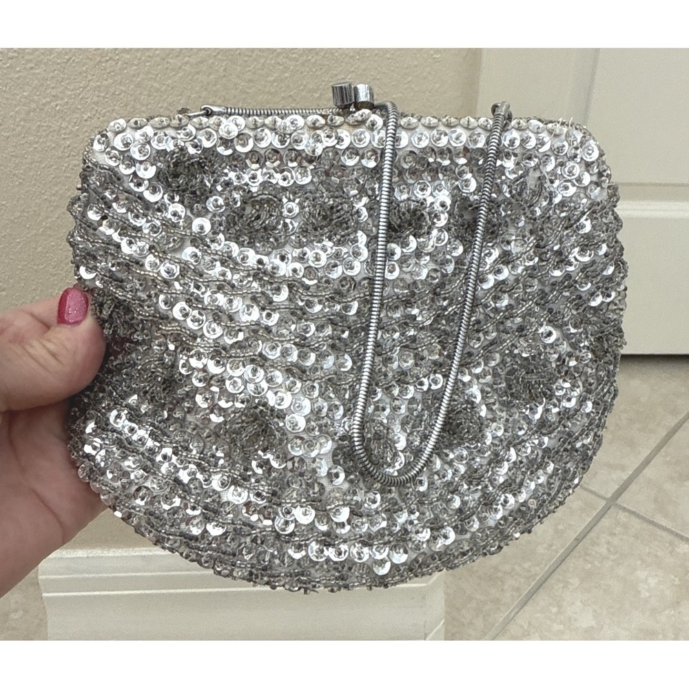 Vintage Hoag Silver Sequin Beaded Evening Bag Clutch Handmade Taiwan Kiss Lock